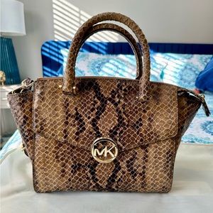 Women’s Michael Kors Handbag